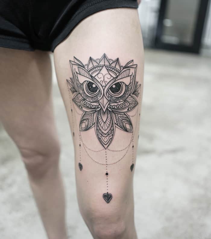 mandala tattoo thigh