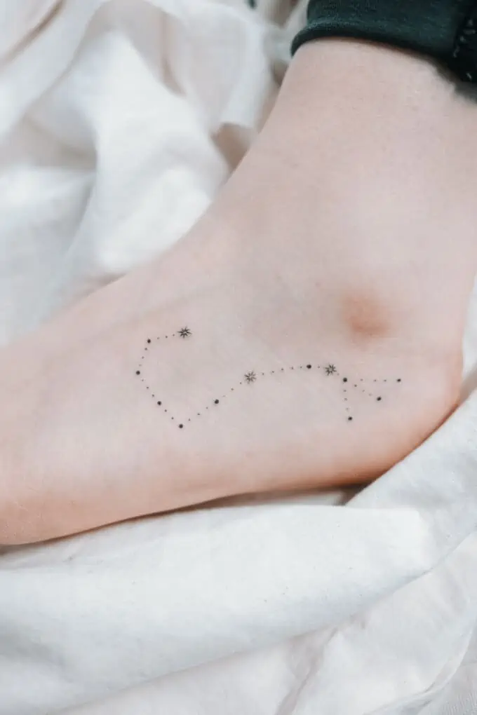 star fineline tattoo