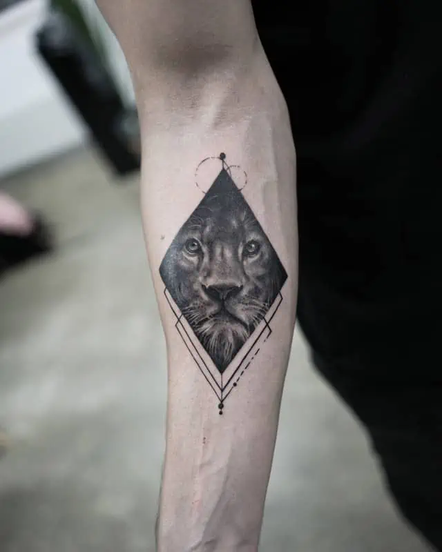 lion geometric realistic tattoo design
